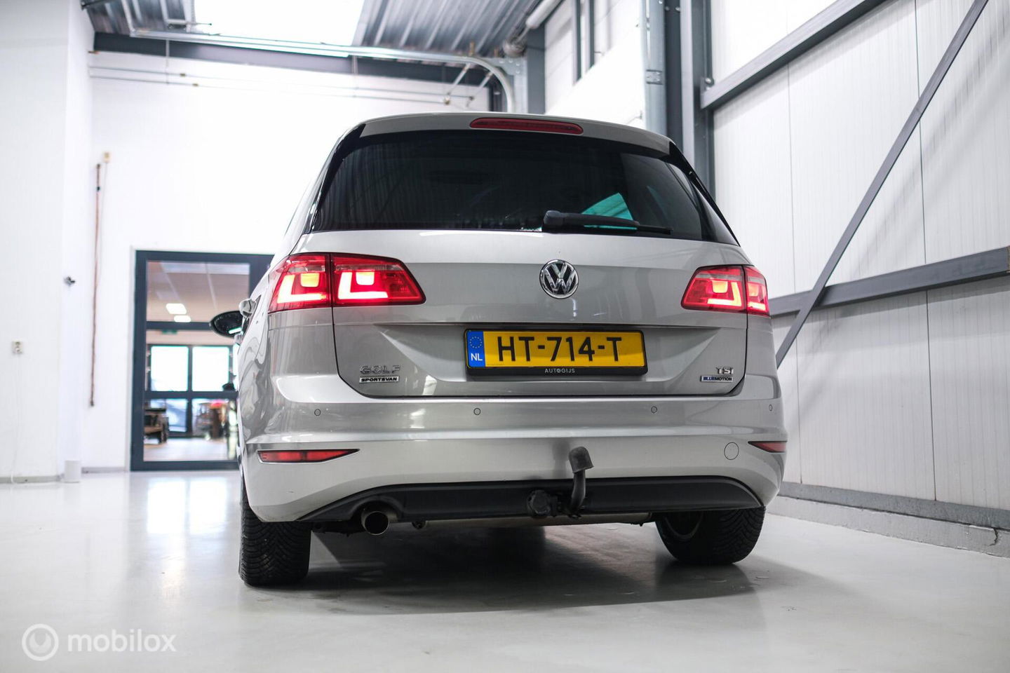 Volkswagen Golf Sportsvan 1.0 TSI Comfortline | PDC | Navigatie | Cruise | Trekhaak | NAP NL auto |