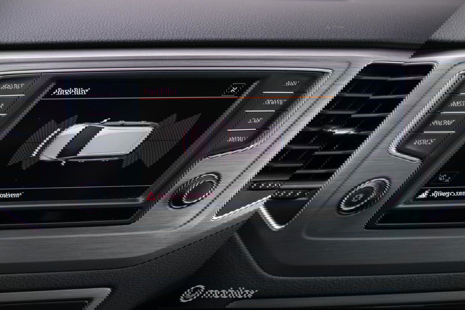 Volkswagen Golf Sportsvan 1.0 TSI Comfortline | PDC | Navigatie | Cruise | Trekhaak | NAP NL auto |