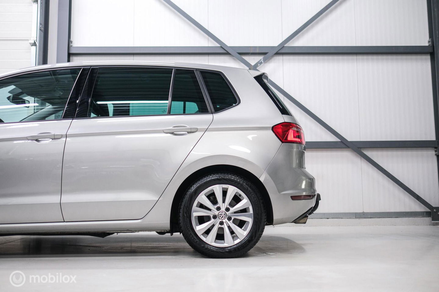 Volkswagen Golf Sportsvan 1.0 TSI Comfortline | PDC | Navigatie | Cruise | Trekhaak | NAP NL auto |