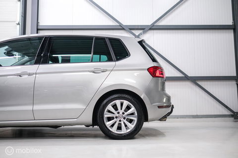 Volkswagen Golf Sportsvan 1.0 TSI Comfortline | PDC | Navigatie | Cruise | Trekhaak | NAP NL auto |