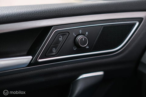 Volkswagen Golf Sportsvan 1.0 TSI Comfortline | PDC | Navigatie | Cruise | Trekhaak | NAP NL auto |