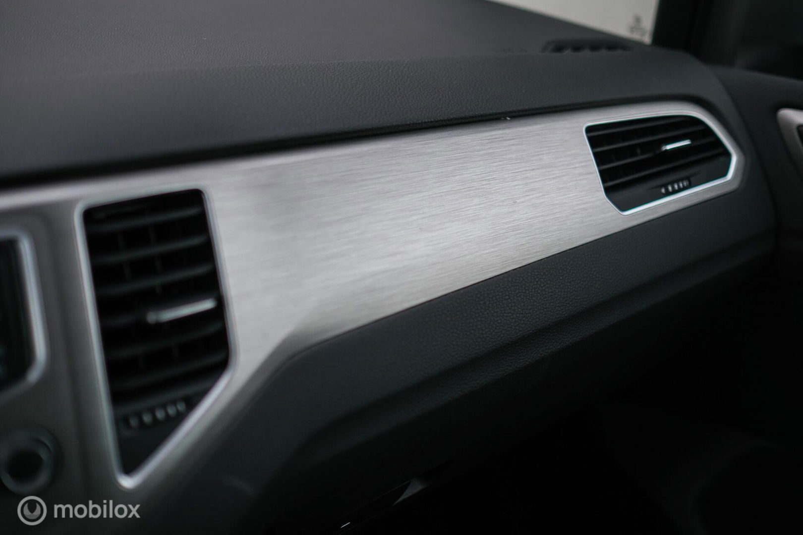 Volkswagen Golf Sportsvan 1.0 TSI Comfortline | PDC | Navigatie | Cruise | Trekhaak | NAP NL auto |