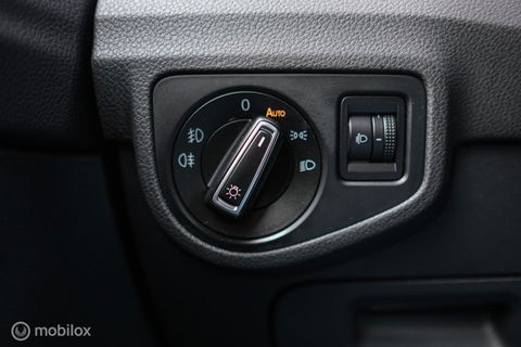 Volkswagen Golf Sportsvan 1.0 TSI Comfortline | PDC | Navigatie | Cruise | Trekhaak | NAP NL auto |