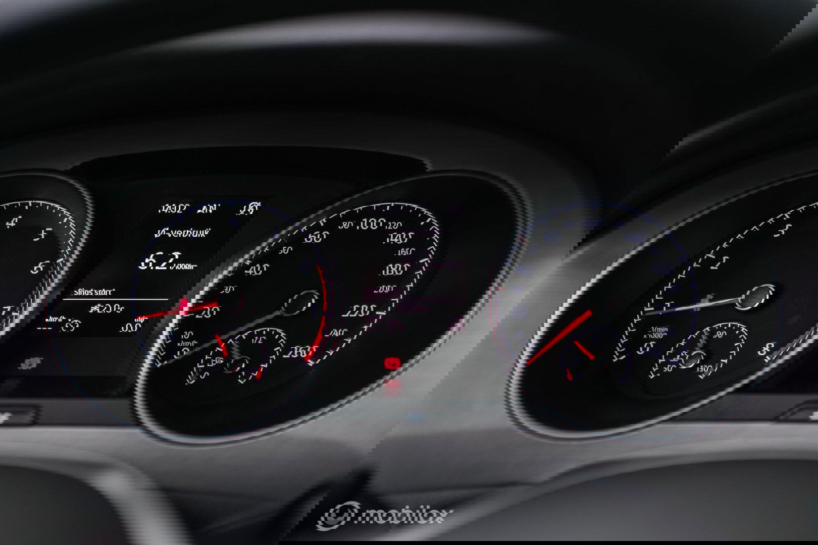 Volkswagen Golf Sportsvan 1.0 TSI Comfortline | PDC | Navigatie | Cruise | Trekhaak | NAP NL auto |