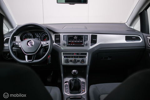 Volkswagen Golf Sportsvan 1.0 TSI Comfortline | PDC | Navigatie | Cruise | Trekhaak | NAP NL auto |