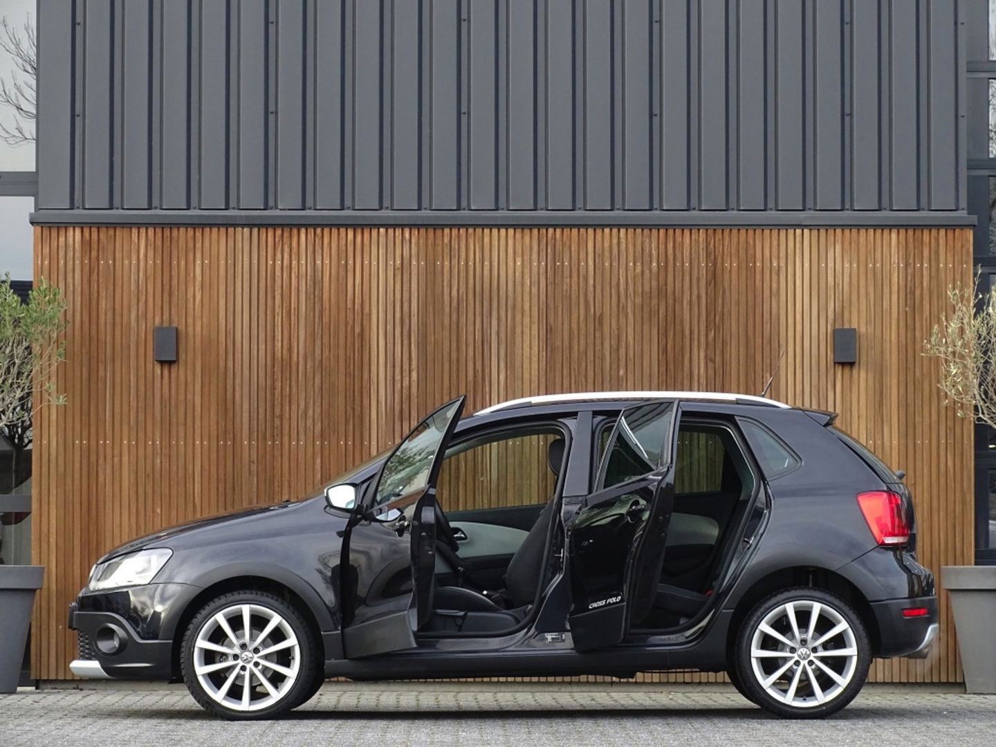 Volkswagen Polo 1.2 TSI 105PK Cross / Highline / RNS