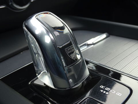 Volvo XC60 T8 400PK AWD / R-Design / 360° / panoramadak / *NAP*