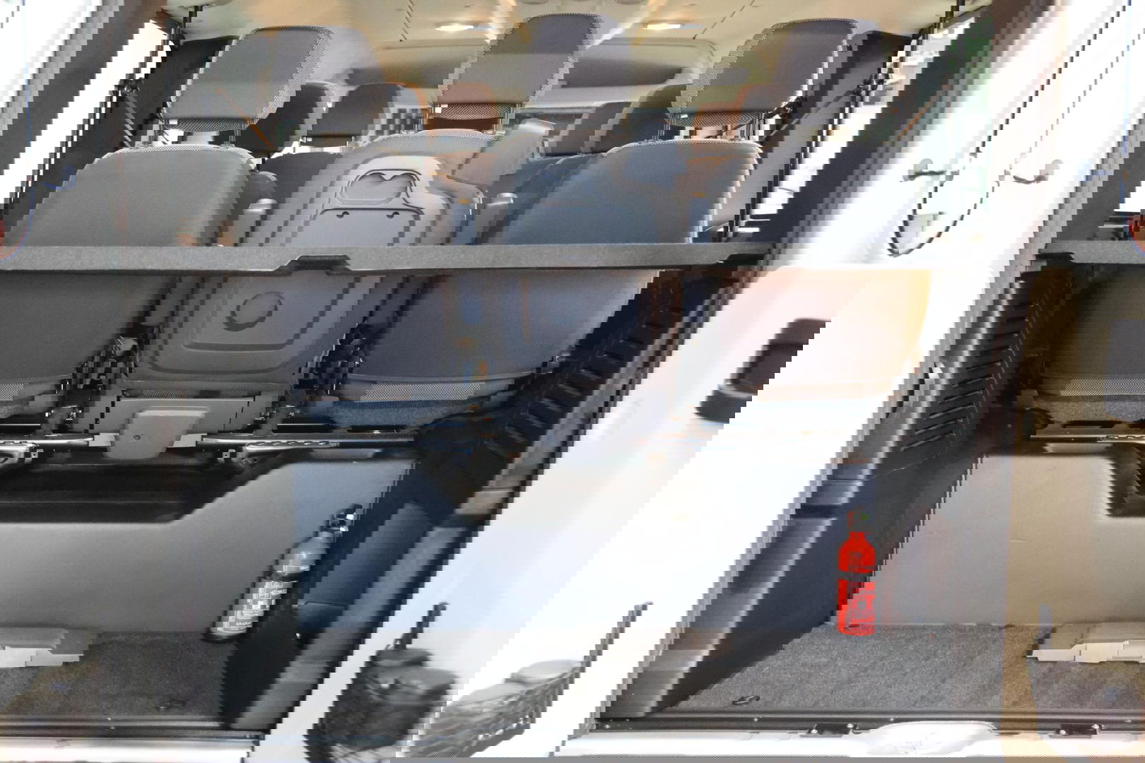 Peugeot Boxer 2.2 BlueHDI 9 Persoons Personenvervoer