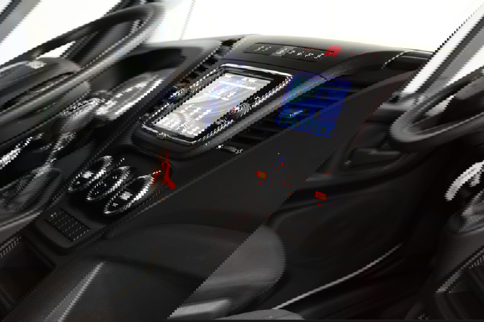 Iveco Daily 35C16 3.0 BAKWAGEN MET ZIJDEUR EN LAADKLEP