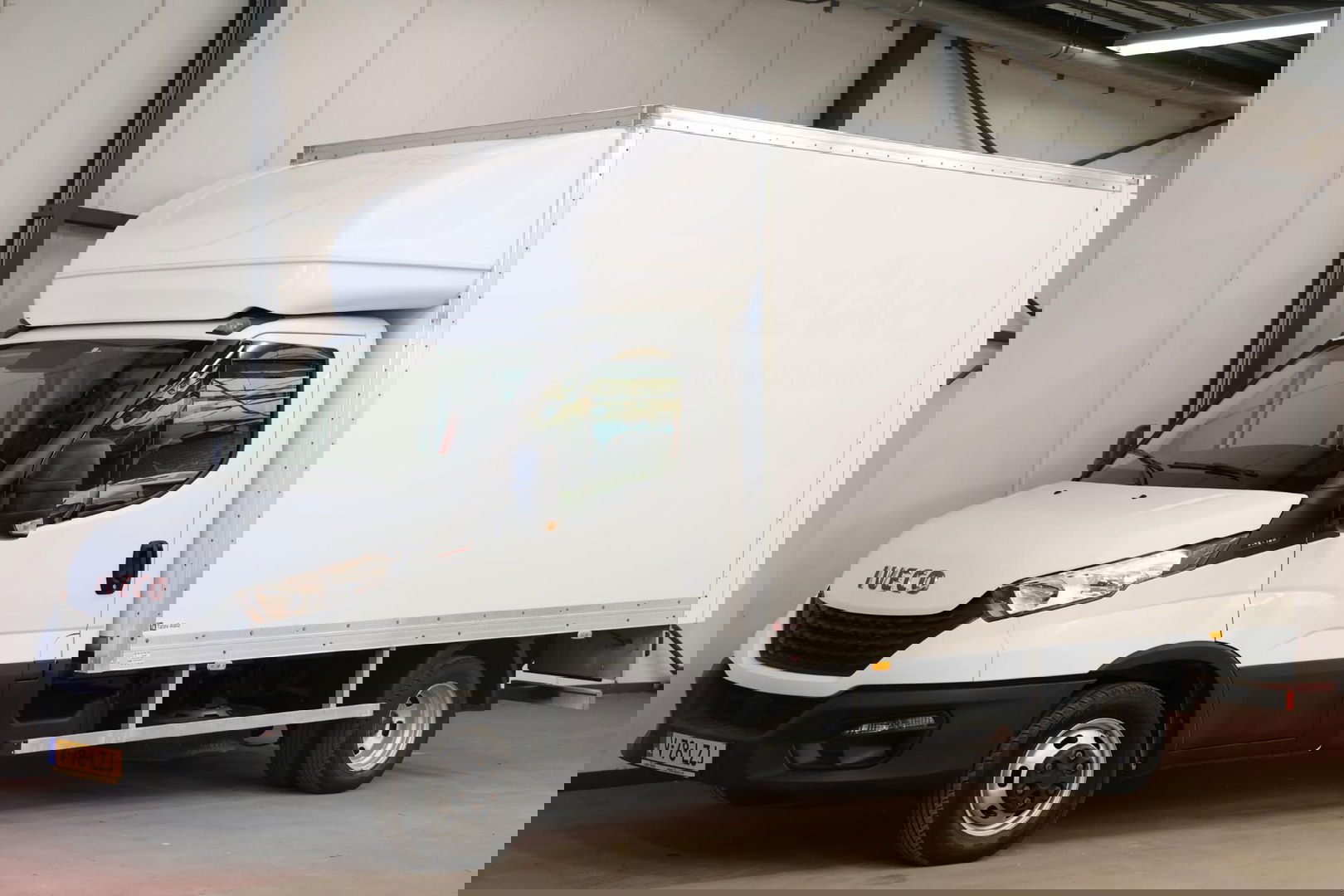 Iveco Daily 35C16 3.0 BAKWAGEN MET ZIJDEUR EN LAADKLEP