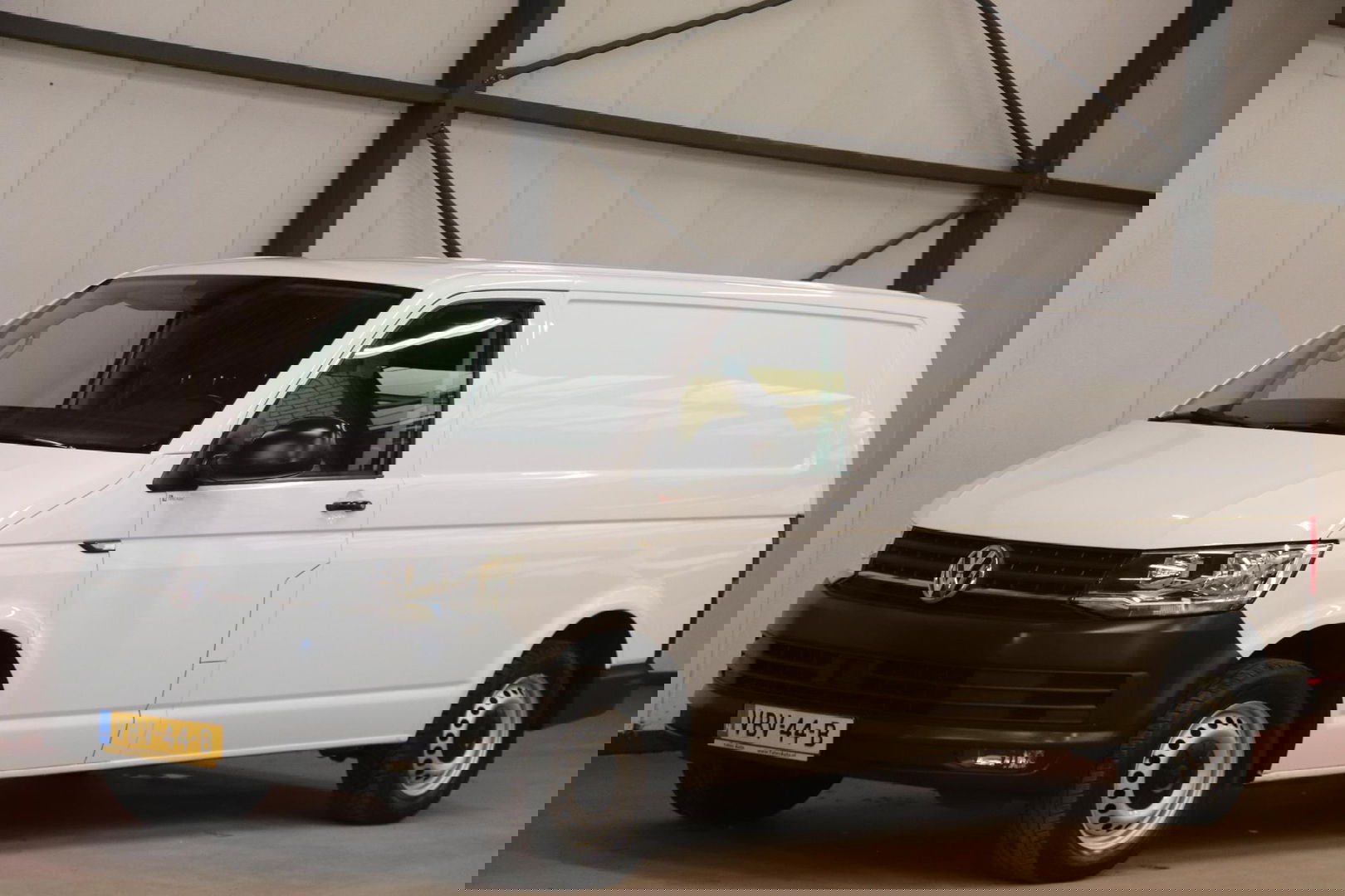 Volkswagen Transporter 2.0 TDI L2H1 DSG AUTOMAAT TREKHAAK