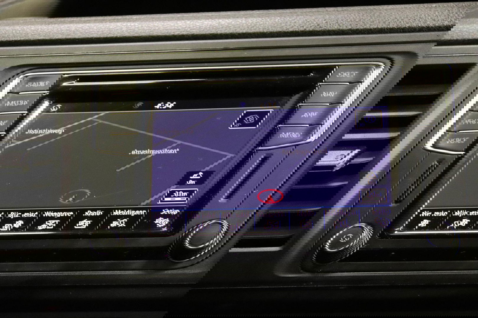 Volkswagen Transporter 2.0 TDI L2H1 DSG AUTOMAAT TREKHAAK