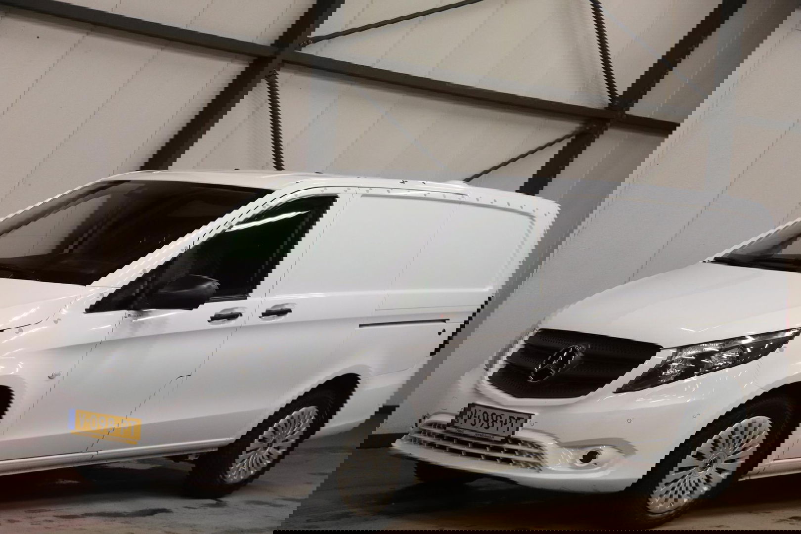 Mercedes-Benz Vito 116 CDI Lang AUTOMAAT Airco dubbele schuifdeur Mercedes-Benz Vito 116 CDI Lang airco dubbele schuifdeur