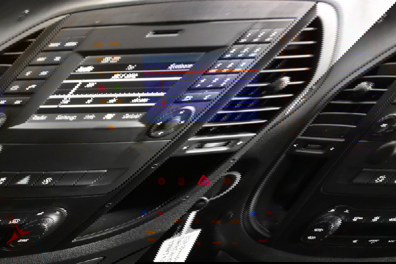 Mercedes-Benz Vito 116 CDI Lang AUTOMAAT Airco dubbele schuifdeur Mercedes-Benz Vito 116 CDI Lang airco dubbele schuifdeur