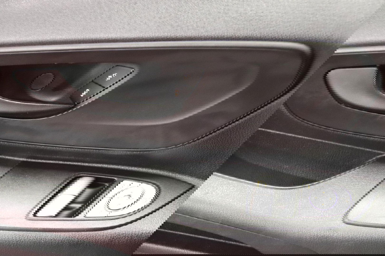 Mercedes-Benz Vito 116 CDI Lang AUTOMAAT Airco dubbele schuifdeur Mercedes-Benz Vito 116 CDI Lang airco dubbele schuifdeur