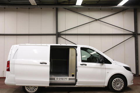 Mercedes-Benz Vito 116 CDI Lang AUTOMAAT Airco dubbele schuifdeur Mercedes-Benz Vito 116 CDI Lang airco dubbele schuifdeur