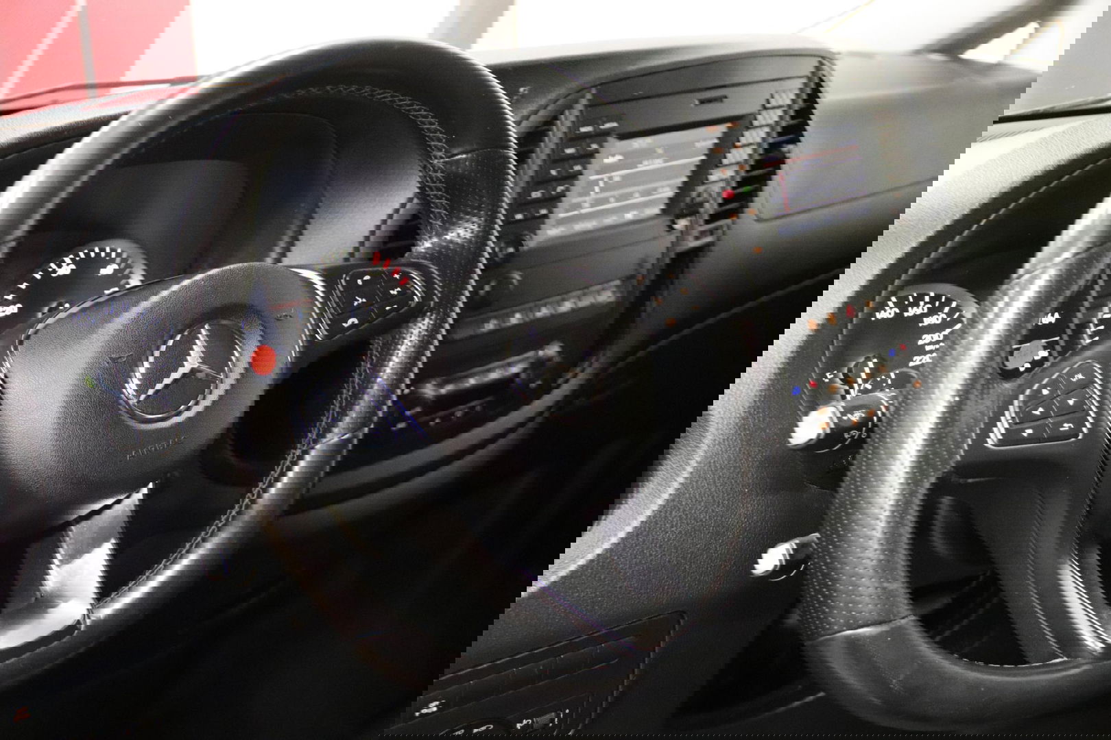 Mercedes-Benz Vito 116 CDI Lang AUTOMAAT Airco dubbele schuifdeur Mercedes-Benz Vito 116 CDI Lang airco dubbele schuifdeur