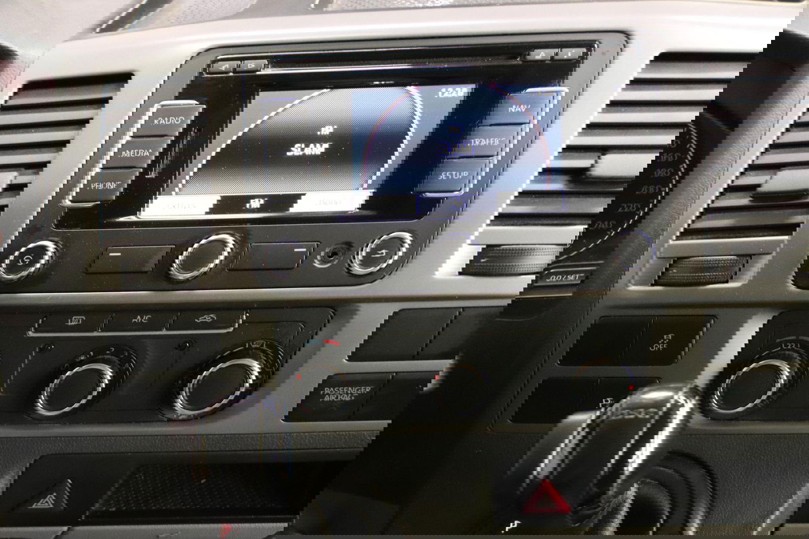 Volkswagen Transporter 2.0 TDI AUTOMAAT DSG AIRCO TREKHAAK