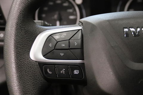 Iveco Daily 35C16 BAKWAGEN LAADKLEP ZIJDEUR Trekhaak 3500KG