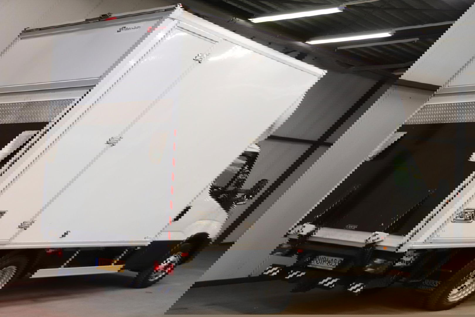 Iveco Daily 35C16 BAKWAGEN LAADKLEP ZIJDEUR Trekhaak 3500KG