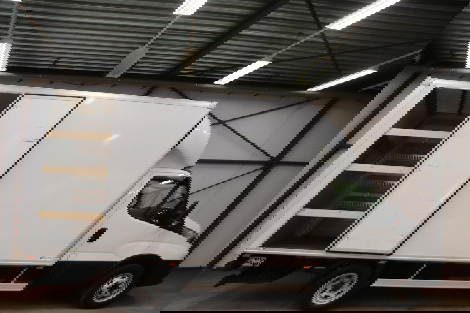 Iveco Daily 35C16 BAKWAGEN LAADKLEP ZIJDEUR Trekhaak 3500KG