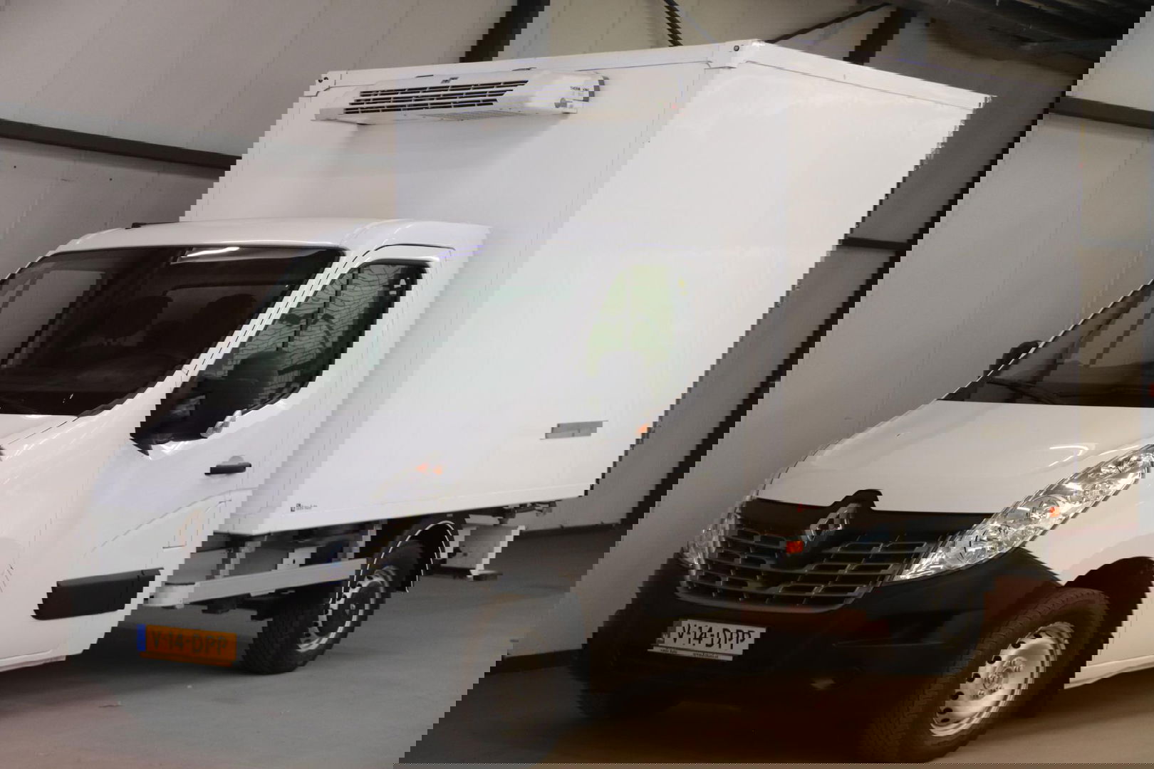 Renault Master T35 2.3 dCi VRIESWAGEN KOELWAGEN DAG NACHT