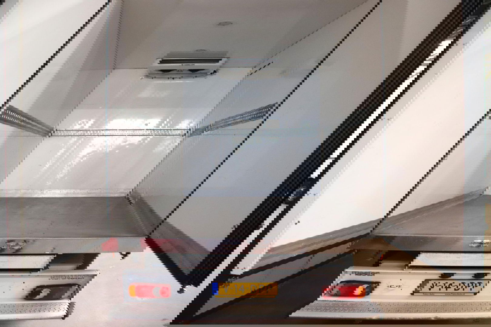 Renault Master T35 2.3 dCi VRIESWAGEN KOELWAGEN DAG NACHT