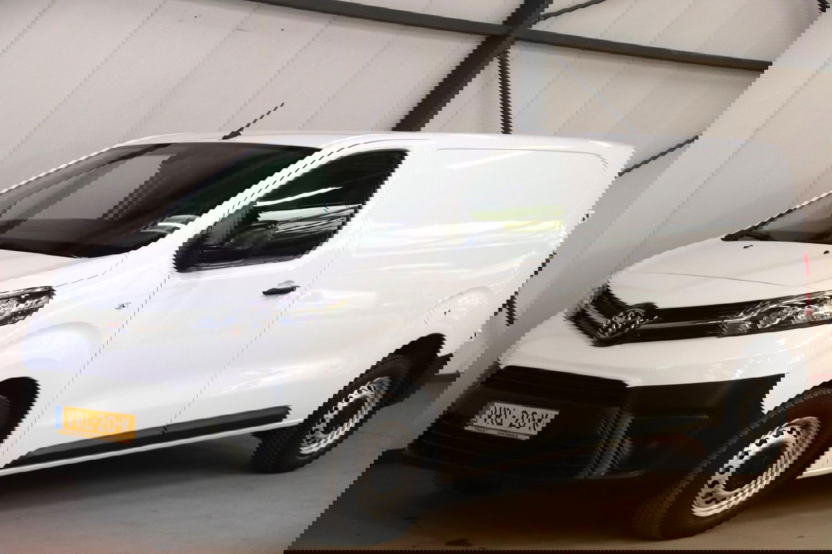 Toyota ProAce Worker 2.0 D-4D 145PK L2H1 EURO 6