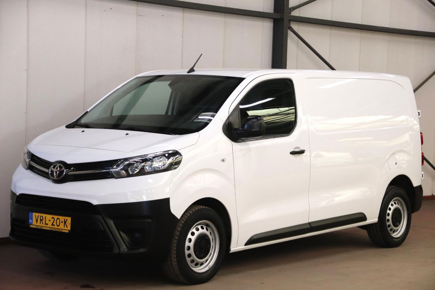 Toyota ProAce Worker 2.0 D-4D 145PK L2H1 EURO 6