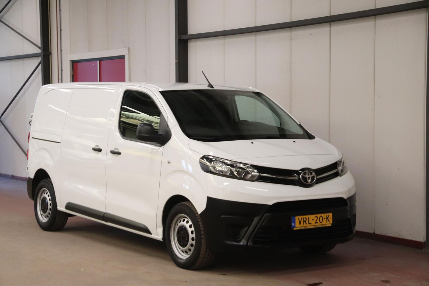 Toyota ProAce Worker 2.0 D-4D 145PK L2H1 EURO 6
