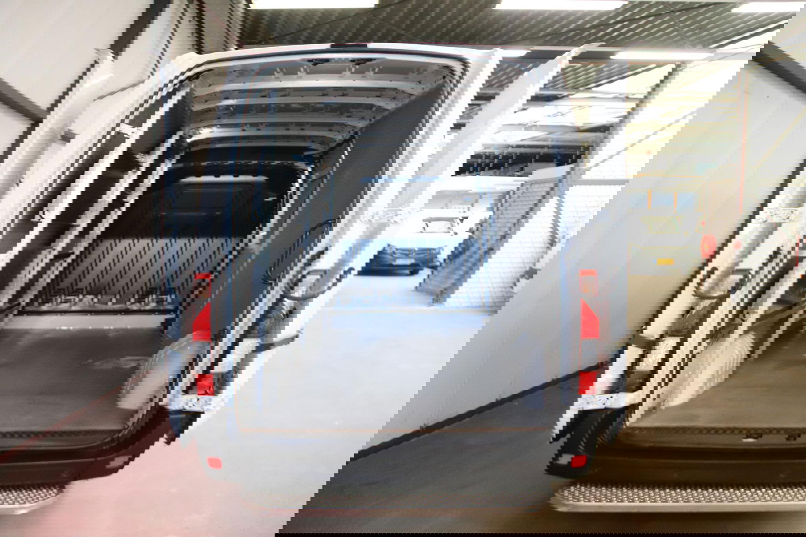 Opel Movano 2.3 Turbo L3H2 135 PK AIRCO CAMERA