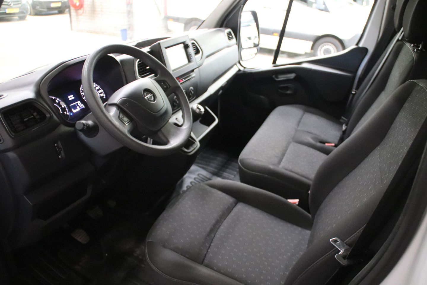 Opel Movano 2.3 Turbo L3H2 135 PK AIRCO CAMERA