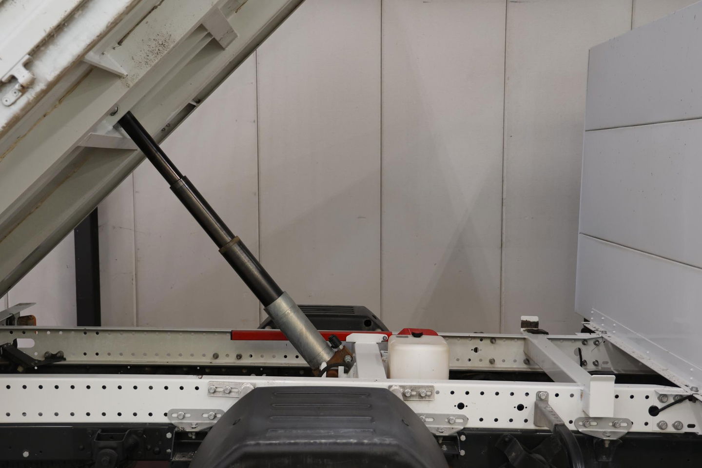 Iveco Daily 35C16 3.0 160PK KIPPER DUBBEL CABINE 3500KG