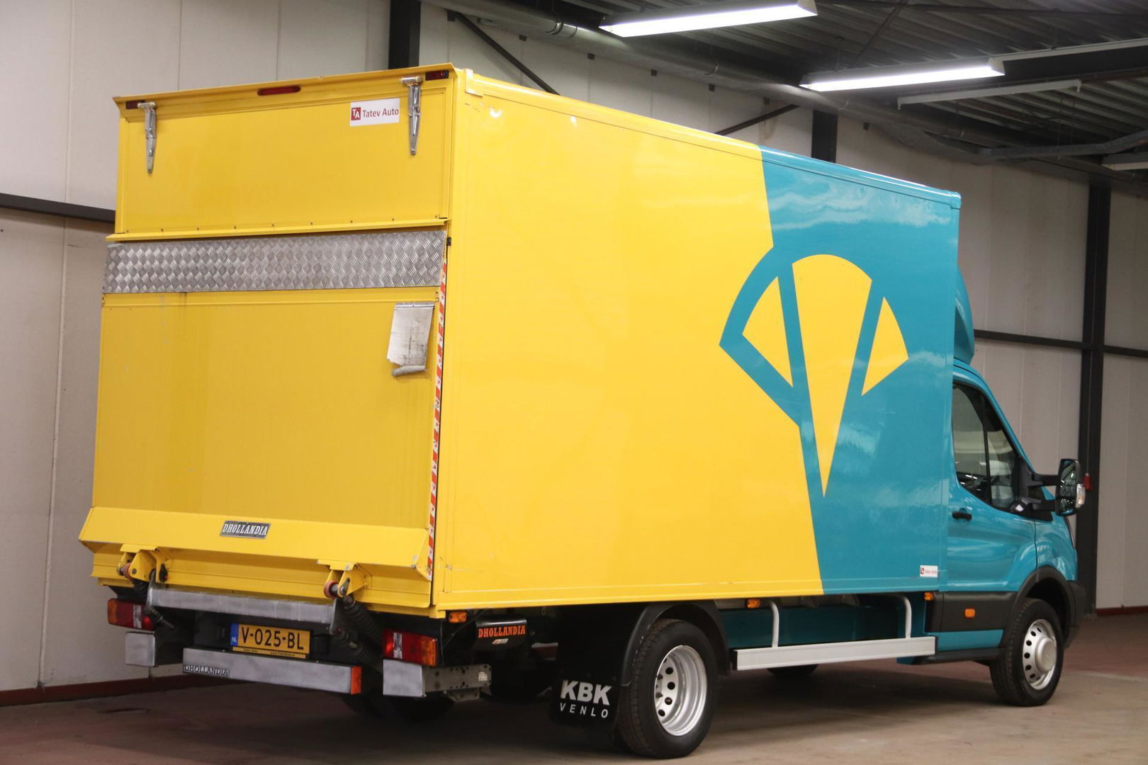 Ford Transit 2.0 TDCI 170PK BAKWAGEN MEUBELBAK LAADKLEP EURO 6