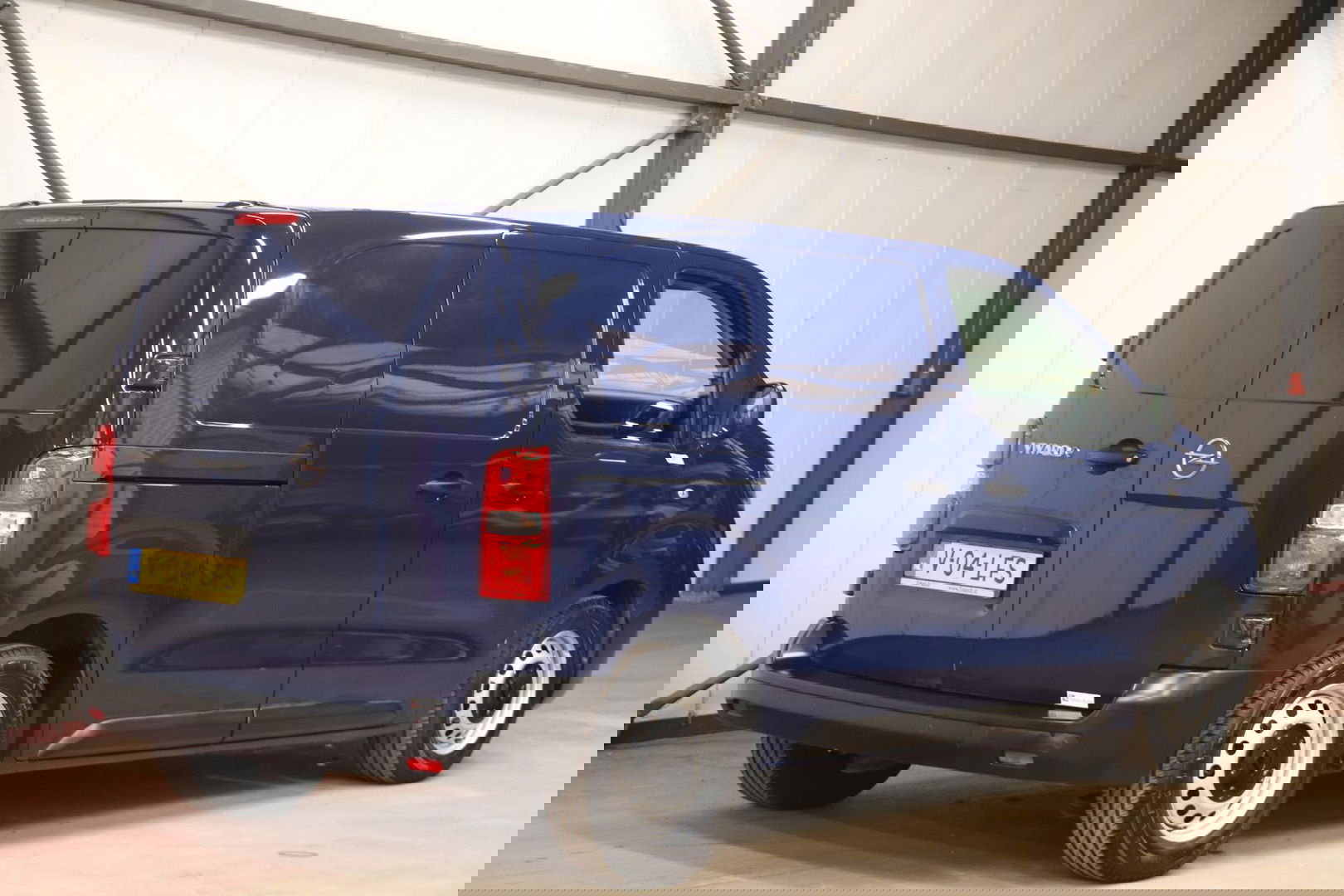 Opel Vivaro-e L1H1 ELEKTRISCH ACHTERUITRIJCAMERA