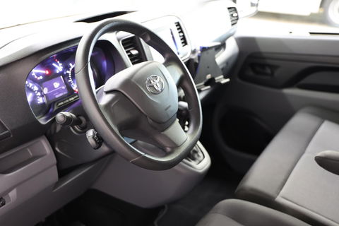 Toyota ProAce Worker 2.0 D-4D L2H1 LANG EURO 6
