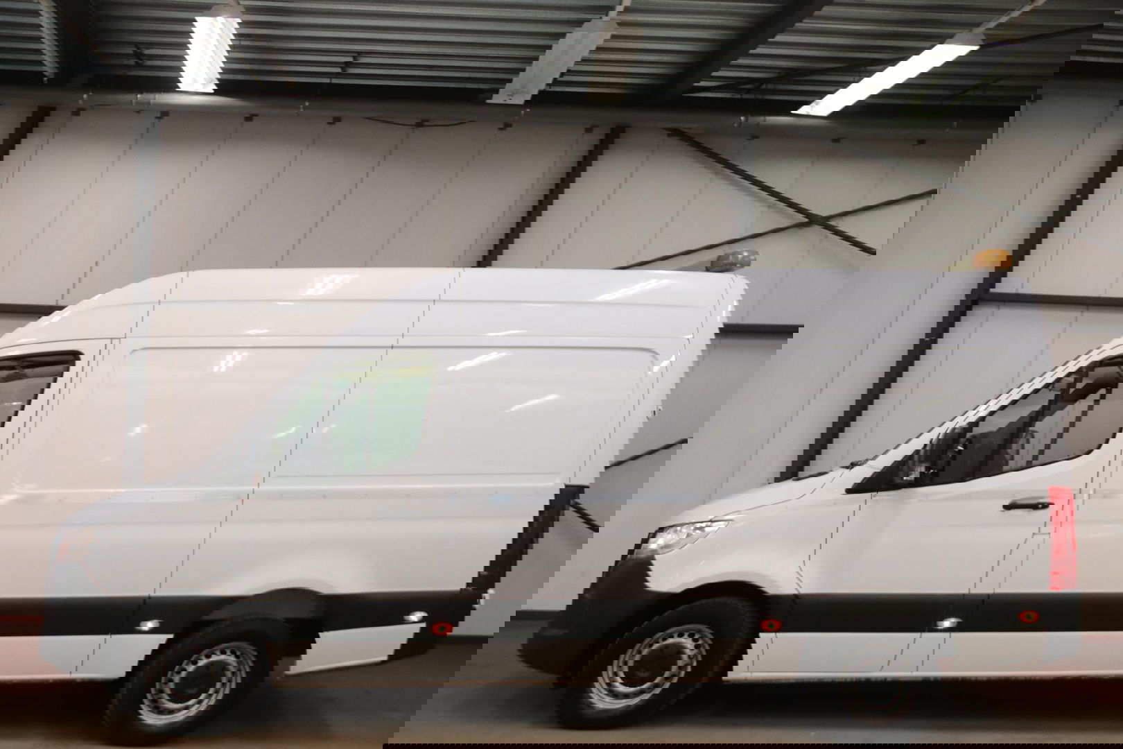 Mercedes-Benz Sprinter 316 CDI L2H2 3500KG TREKHAAK WERKPLAATSINRICHTING