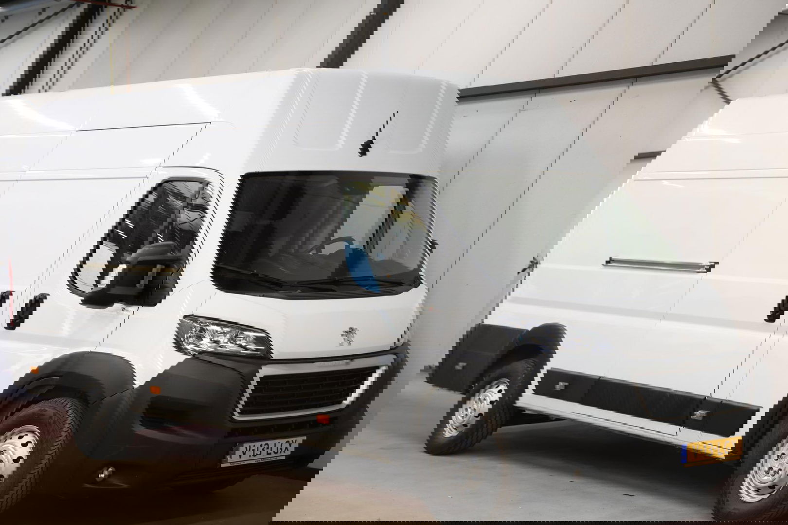 Peugeot Boxer 2.2 BlueHDi 140PK L4H3