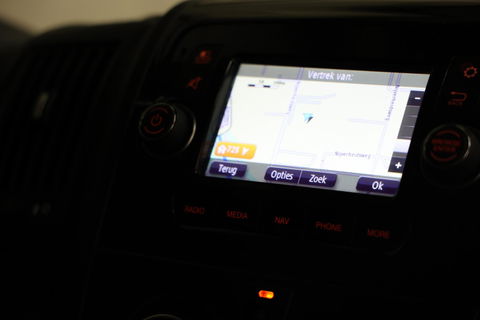 Peugeot Boxer 435 2.2 BlueHDi 140PK L4H2