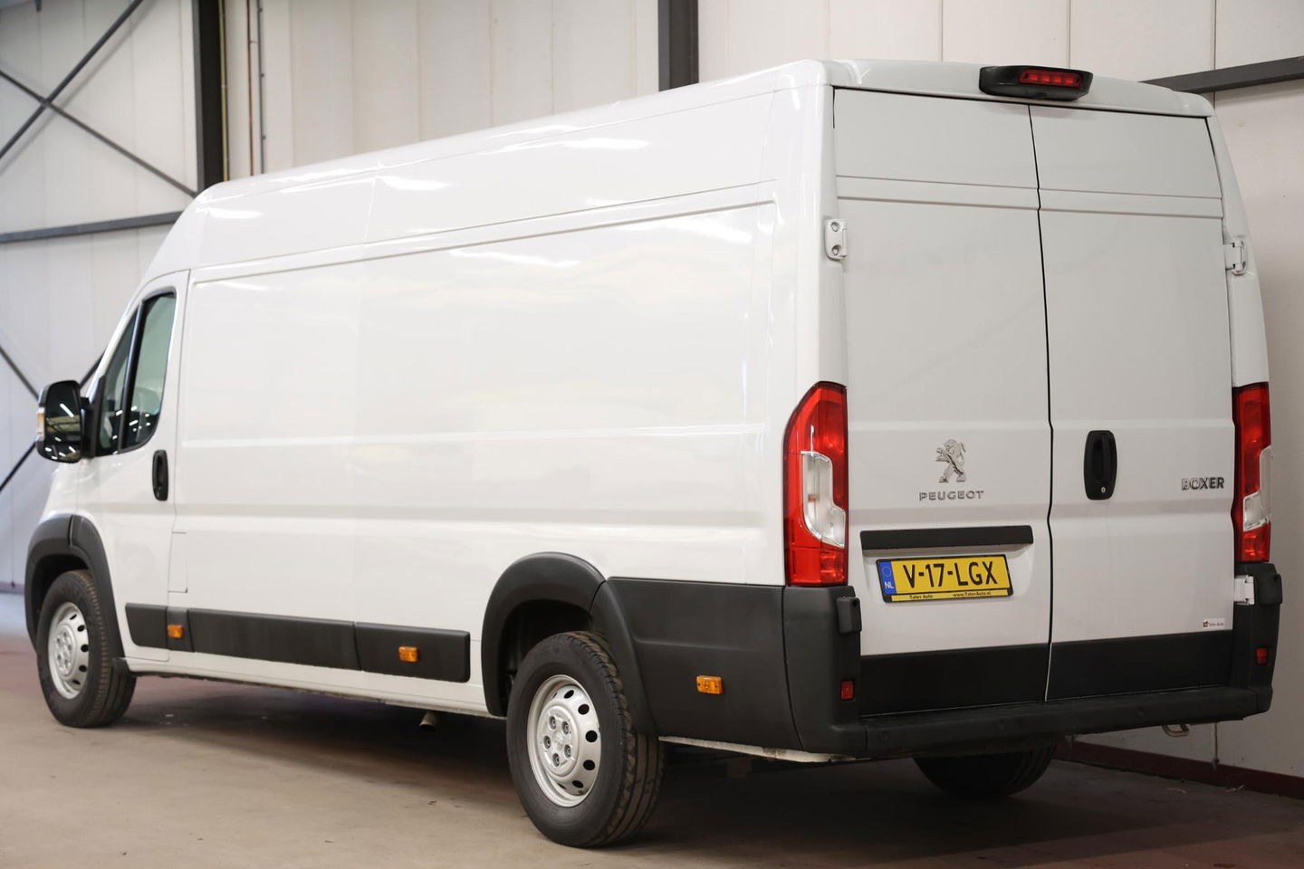 Peugeot Boxer 435 2.2 BlueHDi 140PK L4H2