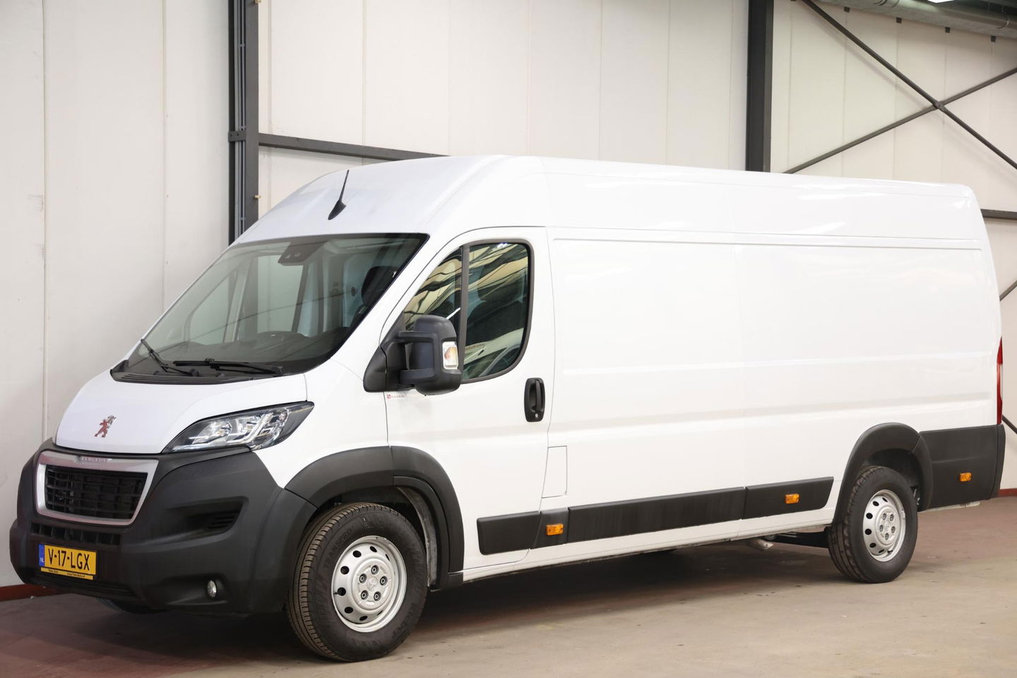 Peugeot Boxer 435 2.2 BlueHDi 140PK L4H2