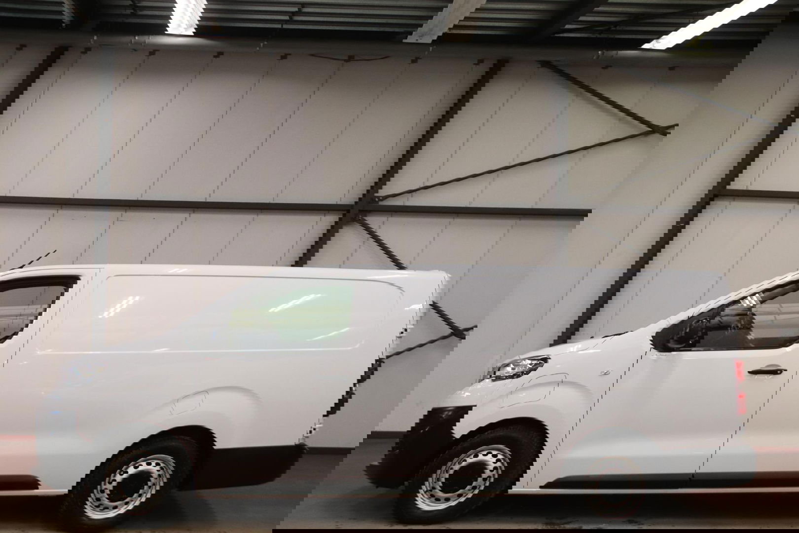 Peugeot e-Expert e-Expert 75 kWh LONG RANGE L2 LANG NIEUW