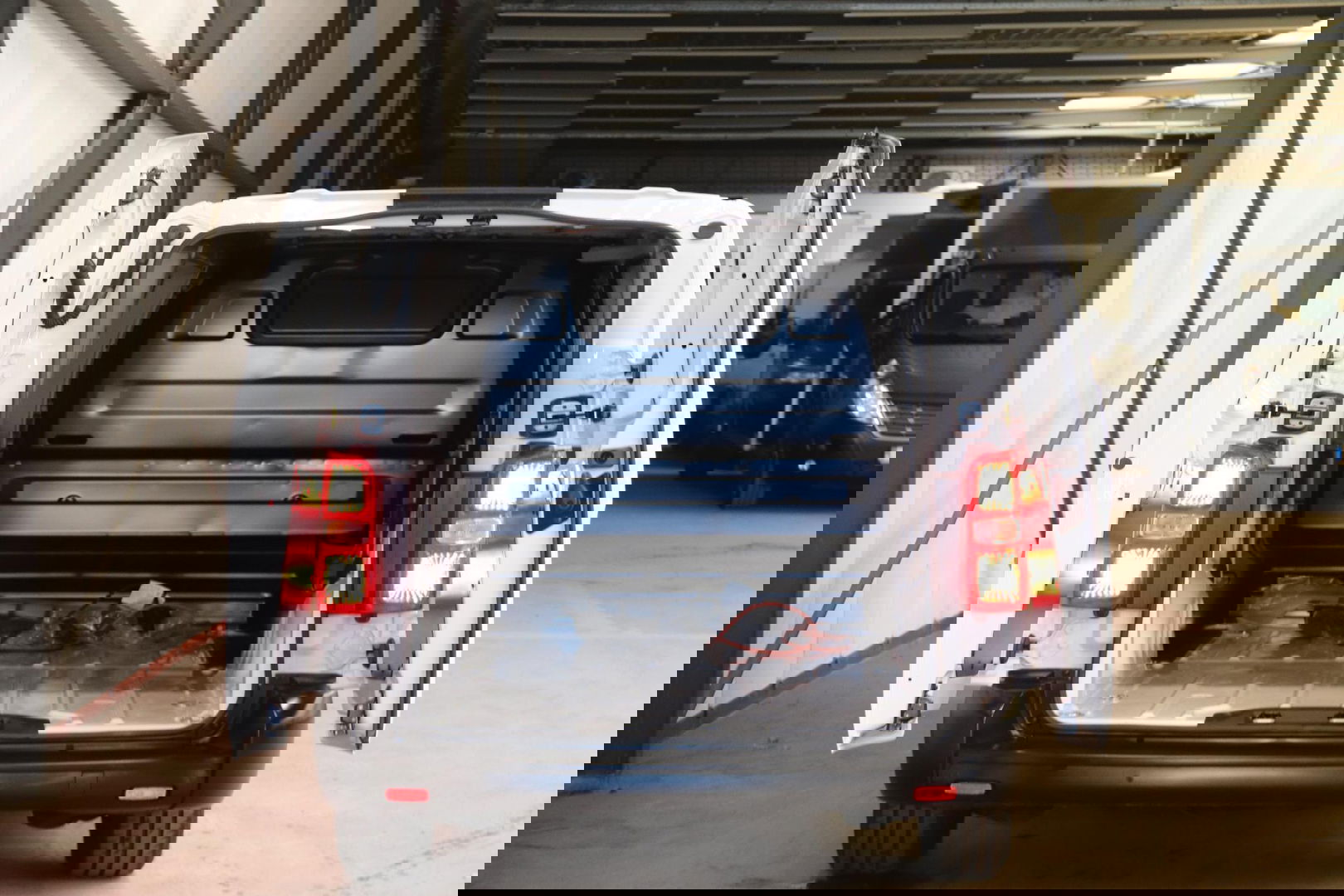 Peugeot e-Expert e-Expert 75 kWh LONG RANGE L2 LANG NIEUW