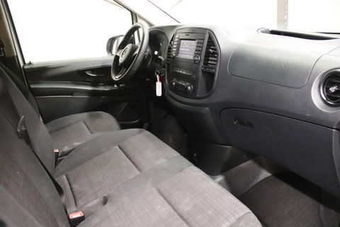 Mercedes-Benz Vito 114 CDI 114 CDI AUTOMAAT IMPERIAAL TREKHAAK Mercedes-Benz Vito 114 CDI  114 CDI AUTOMAAT IMPERIAAL TREKHAAK