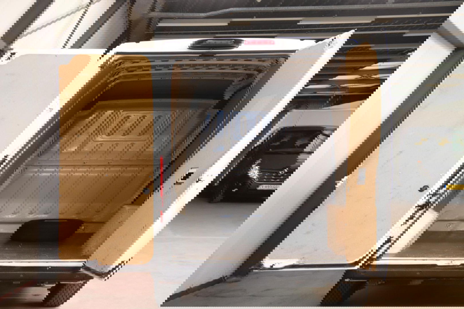 Peugeot Boxer 140 PK L2H2 ACHTERUITRIJCAMERA EURO 6