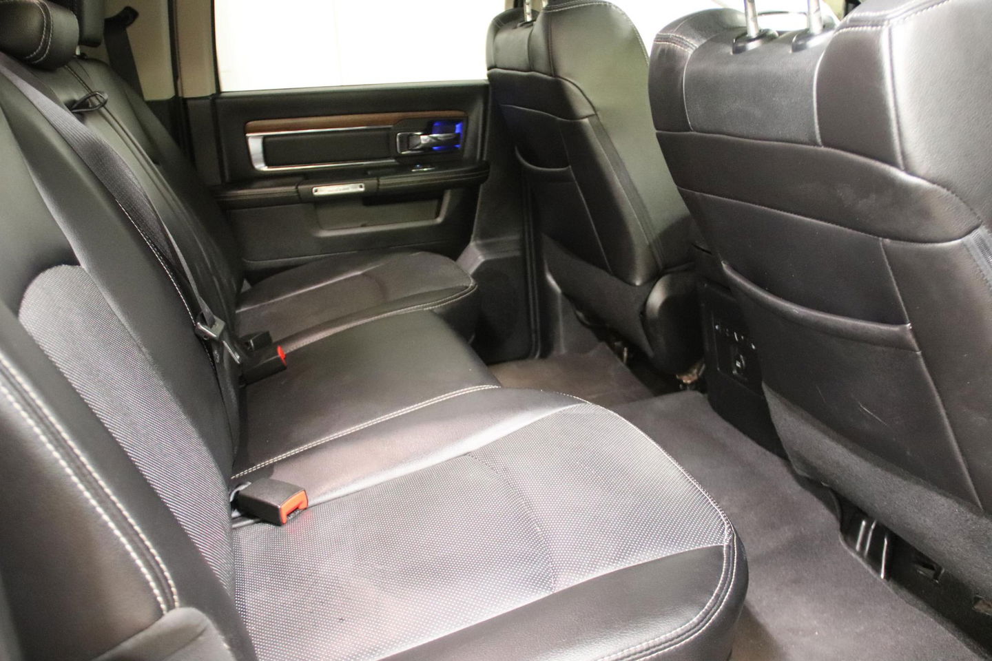 Dodge Ram Pick-Up 1500 5.7 V8 crew cab 6.4 MET LPG INSTALLATIE