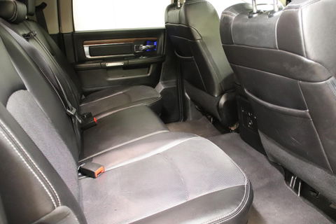 Dodge Ram Pick-Up 1500 5.7 V8 crew cab 6.4 MET LPG INSTALLATIE