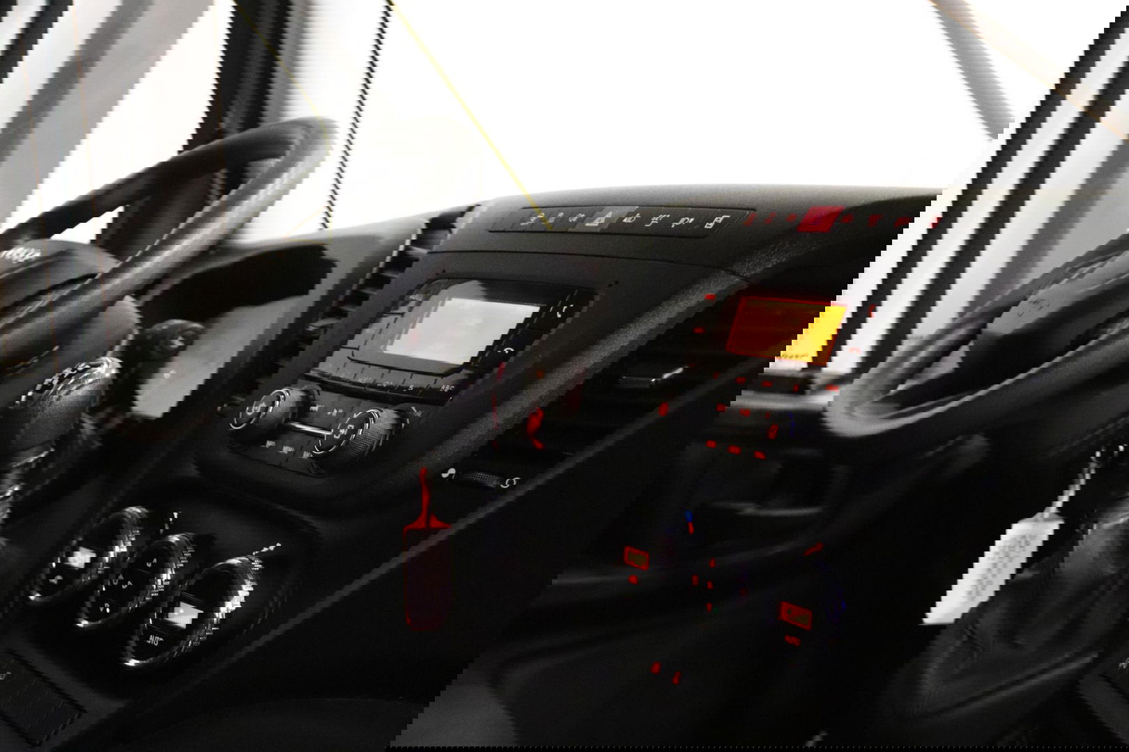 Iveco Daily 35S14V 2.3 L2H2 AIRCO CRUISE CONTROL EURO 6