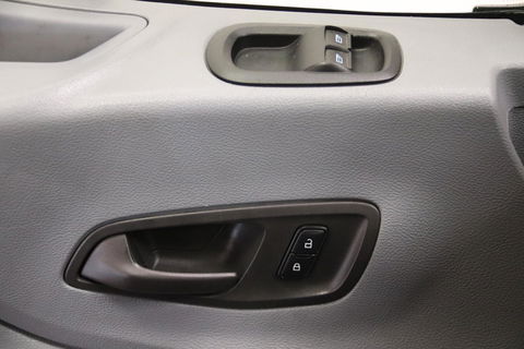 Ford Transit OPEN LAADBAK FINANCIAL LEASE 409 EURO PER MAAND TREKHAAK 2800KG