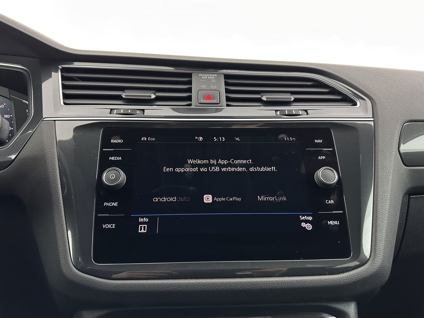 Volkswagen Tiguan Allspace 1.5 TSI R-Line Highline Business [ 7-Pers. ] Aut. *PANO | ARTVELOURS | FULL-LED | DIGI-COCKPIT | KEYLESS | ADAPTIVE-CRUISE | CAMERA | SHIFTPADDLES | CARPLAY | DAB+ | HEATED-COMFORTSEATS | NAVI-FULLMAP | PRIVACYGLASS | 19''ALU*